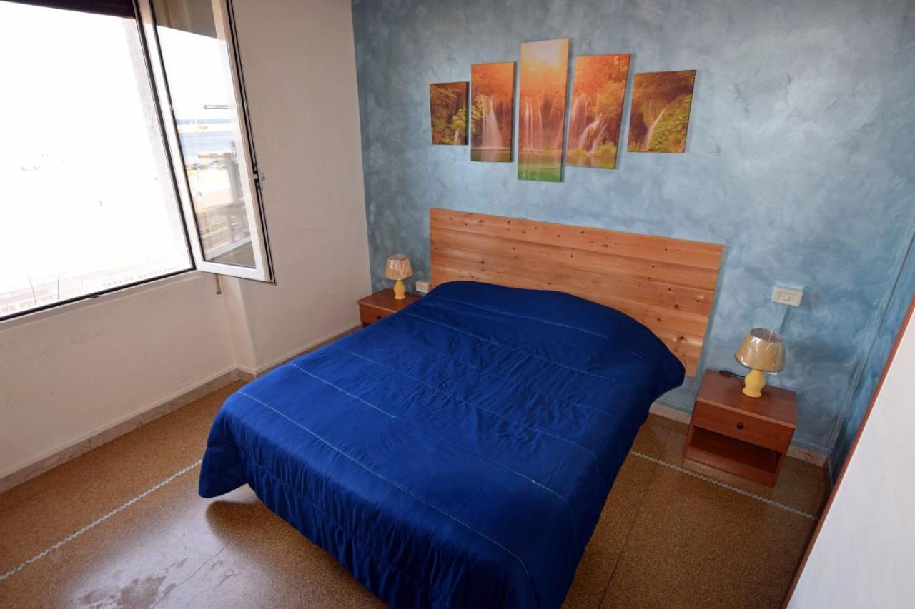 Les Suites Corso Roma Галиполи Екстериор снимка