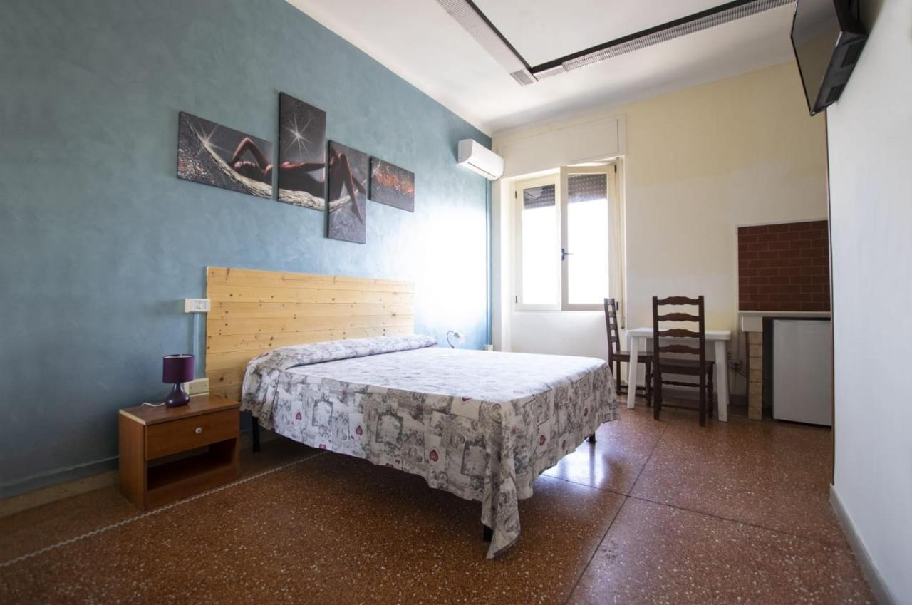 Les Suites Corso Roma Галиполи Екстериор снимка