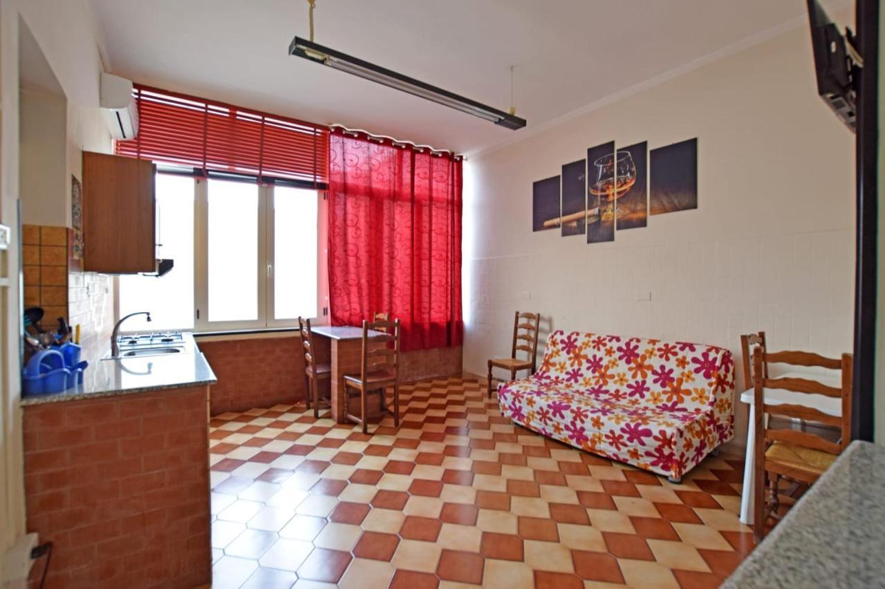 Les Suites Corso Roma Галиполи Екстериор снимка